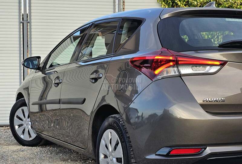Toyota Auris 1.3 VVT-I