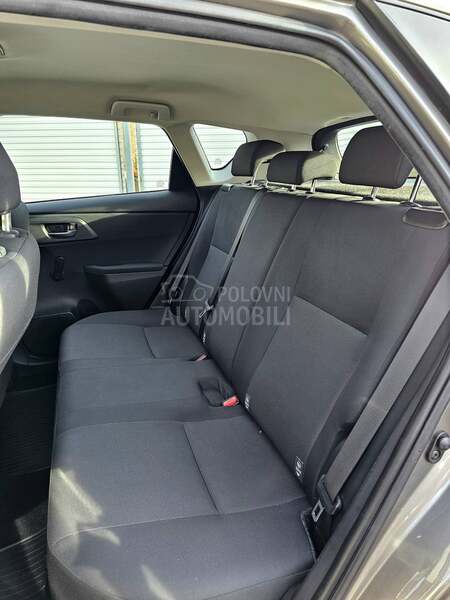 Toyota Auris 1.3 VVT-I