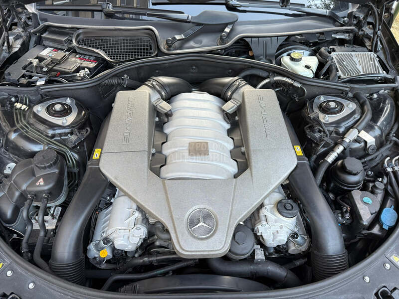 Mercedes Benz CL 63 AMG 