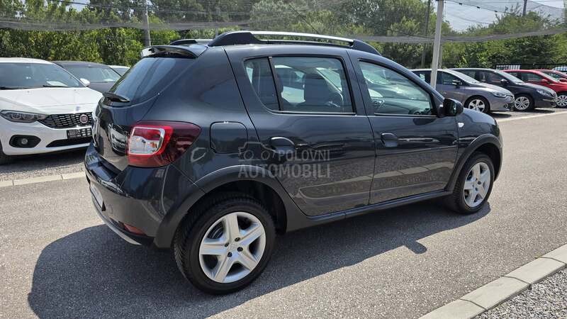 Dacia Sandero 1.5 DCI  N A V I