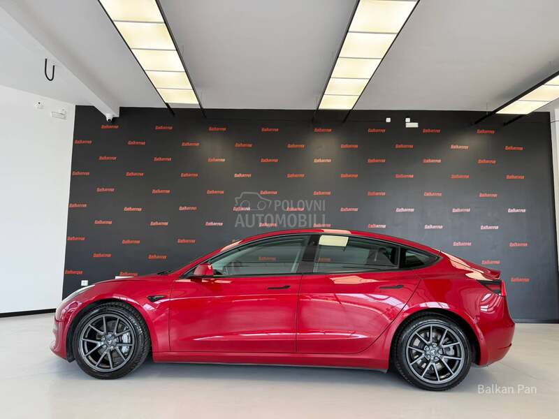 Tesla Model 3 long range/t.pumpa