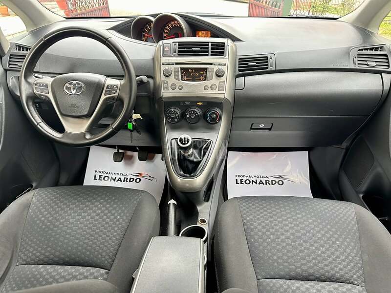 Toyota Verso 2.0 D4D Nov Nov
