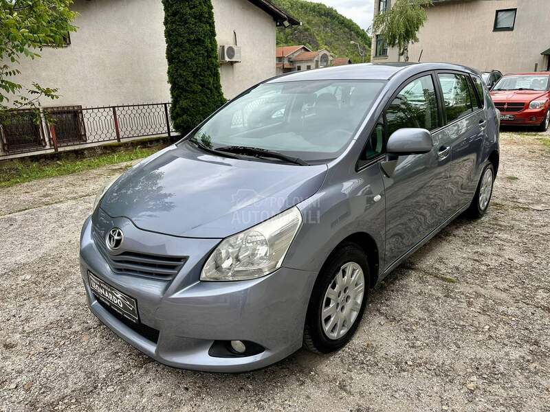 Toyota Verso 2.0 D4D Nov Nov