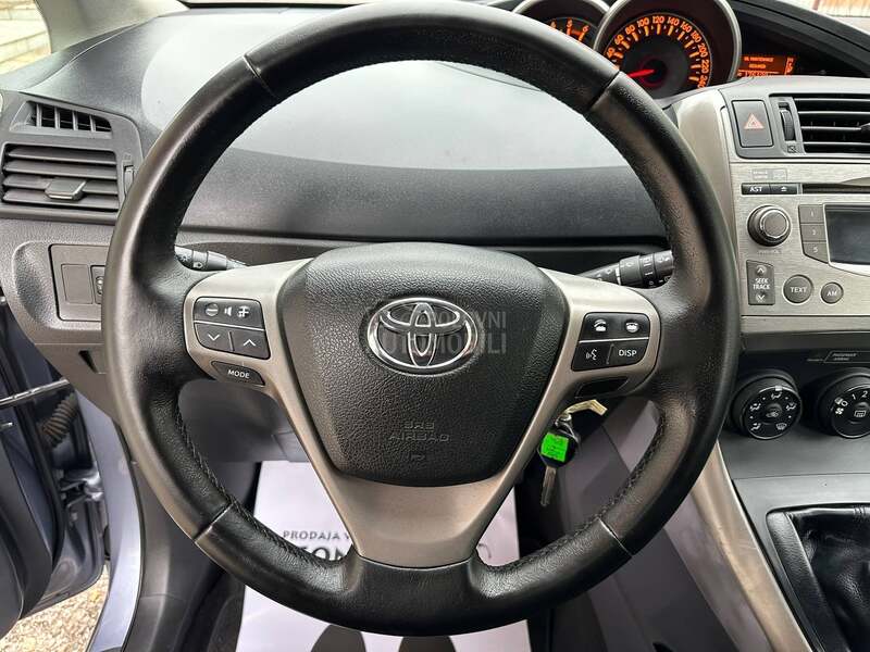 Toyota Verso 2.0 D4D Nov Nov