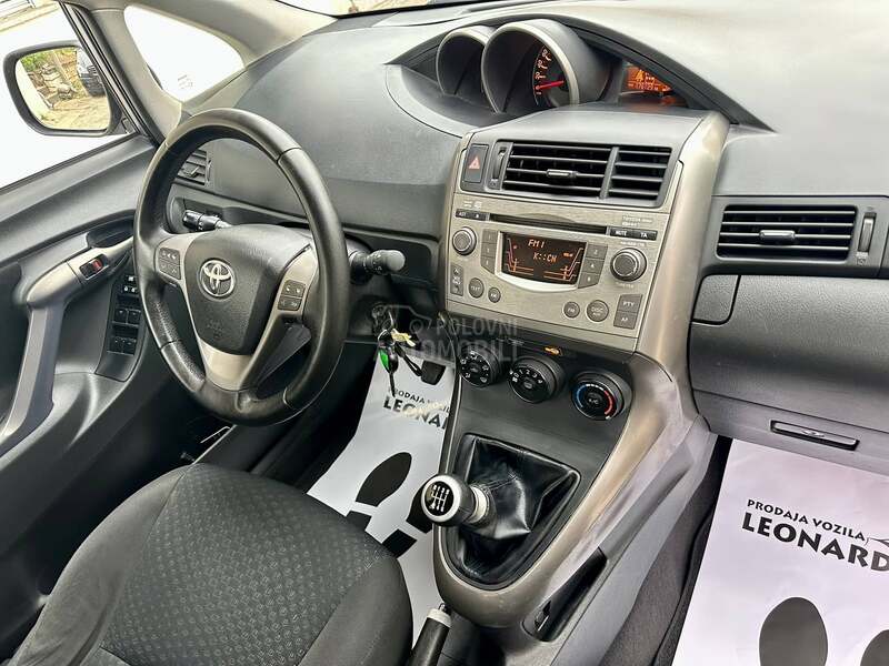 Toyota Verso 2.0 D4D Nov Nov