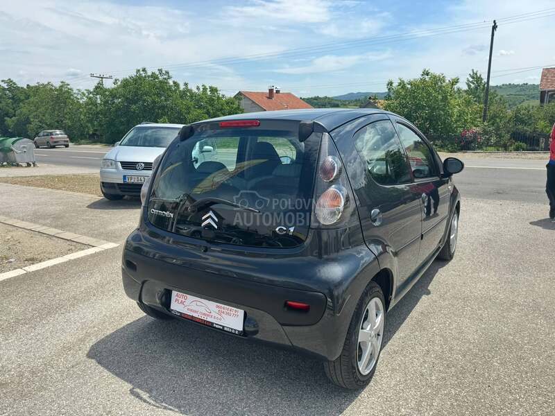 Citroen C1 1.0 b T.O.P CH