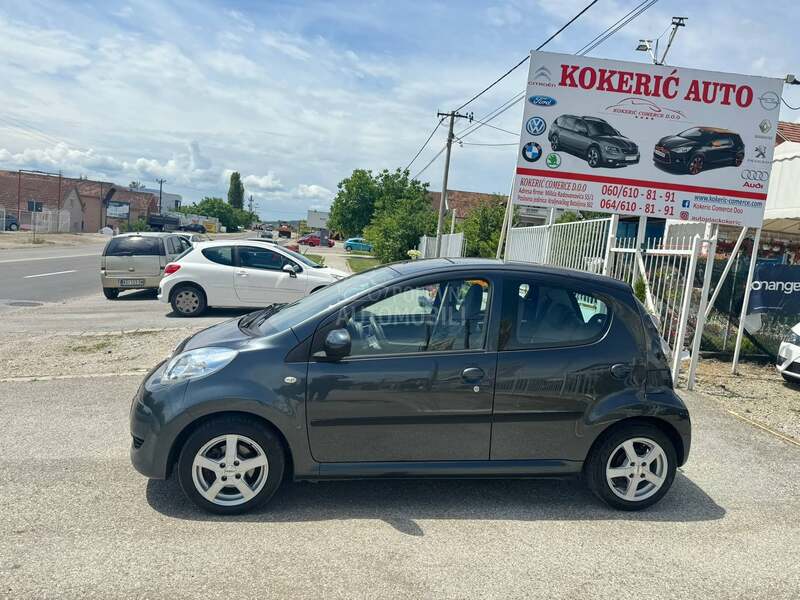 Citroen C1 1.0 b T.O.P CH