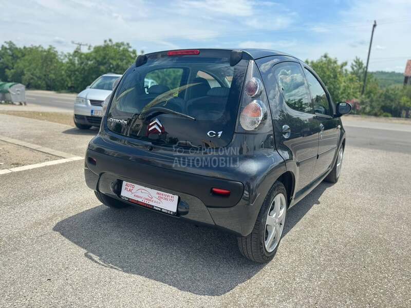 Citroen C1 1.0 b T.O.P CH
