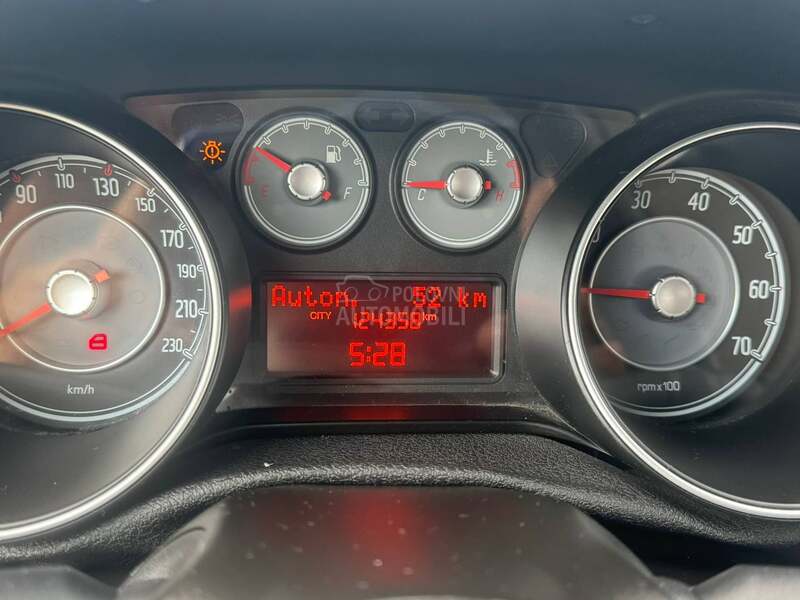 Fiat EVO 1.4 16V T.O.P CH