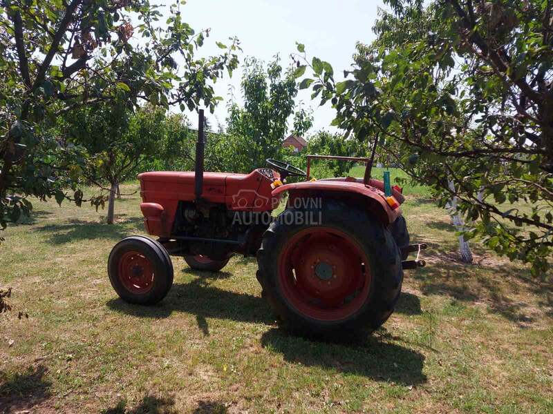 Universal 445