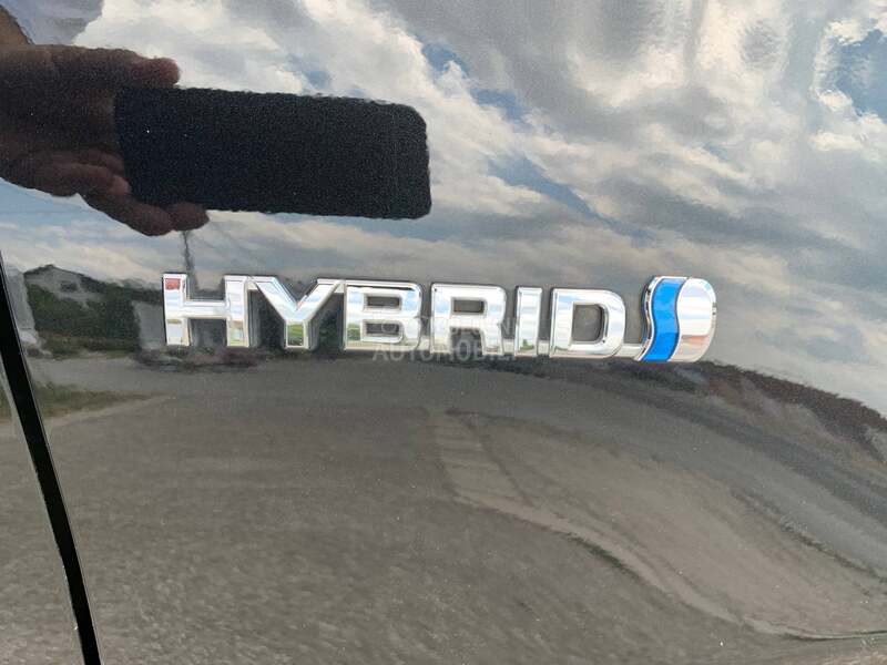 Toyota Yaris 1.5 Hybrid T.O.P CH