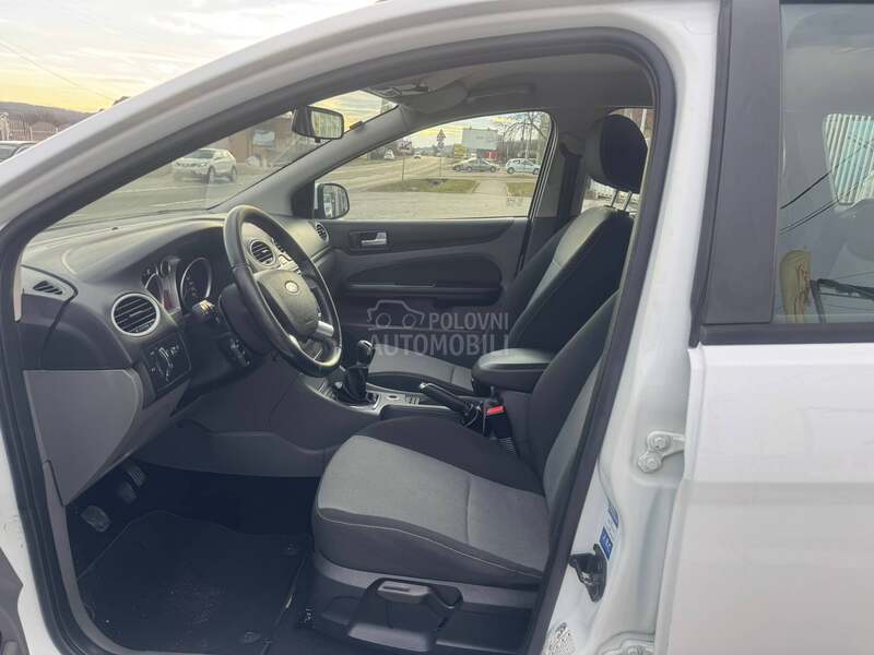 Ford Focus 2.0 T.O.P ŠVAJCARSKA