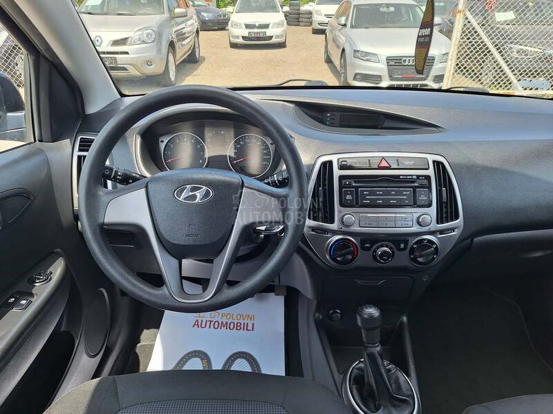Hyundai i20 