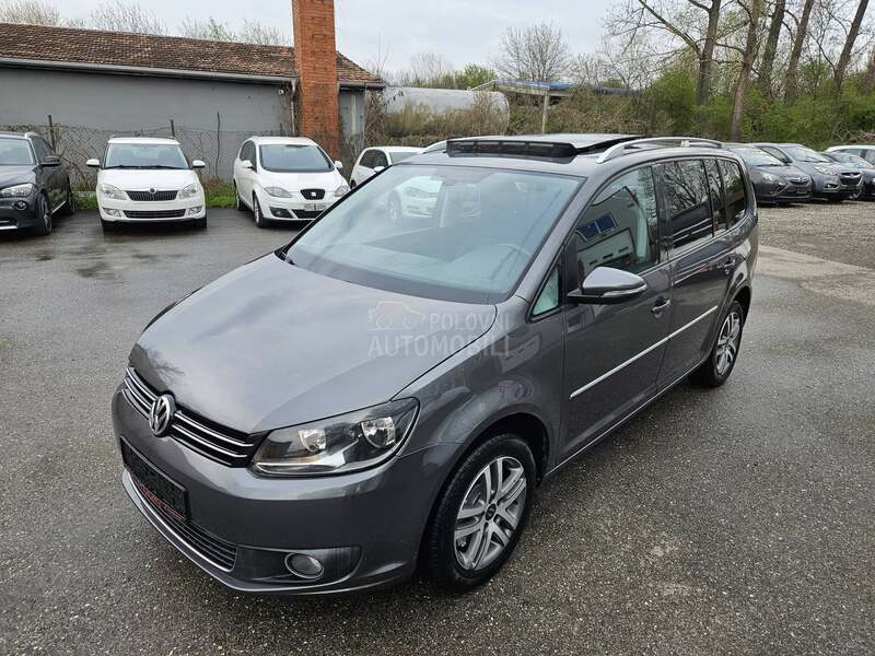 Volkswagen Touran HIGHTLINE D S G