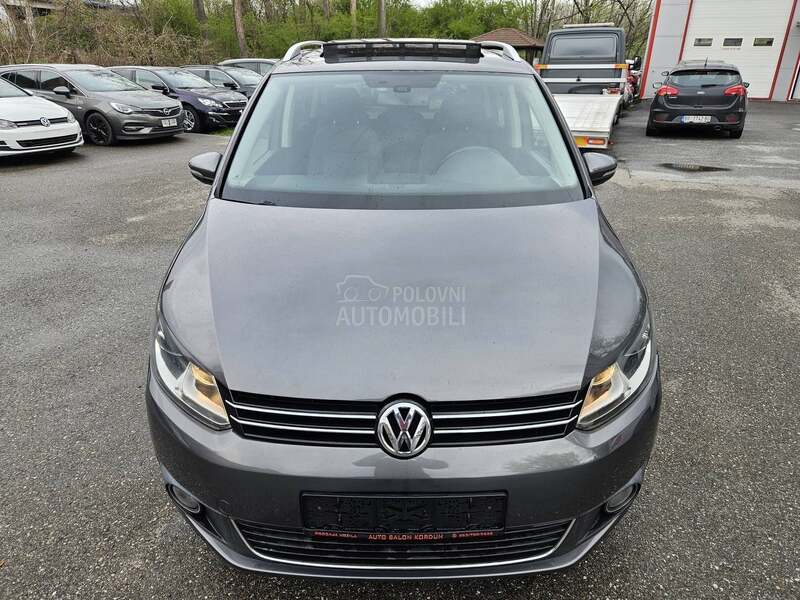 Volkswagen Touran HIGHTLINE D S G