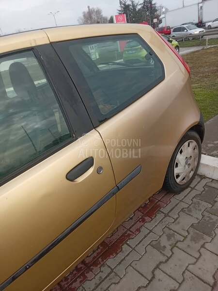 Fiat Punto 1/2