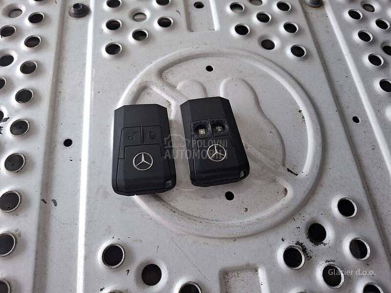 Mercedes Benz 1845 / 1.OOO L / EU brif