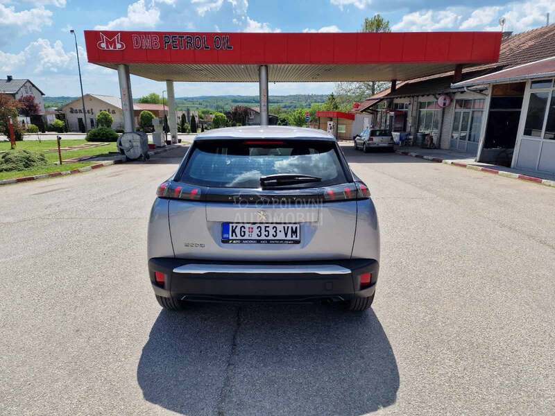Peugeot 2008 1.2 Active