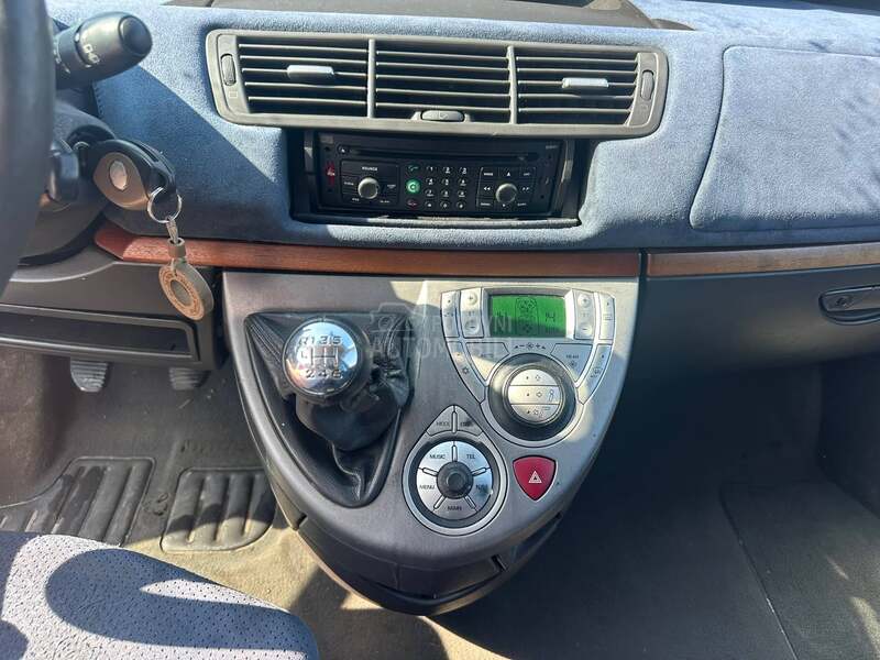 Lancia Phedra 