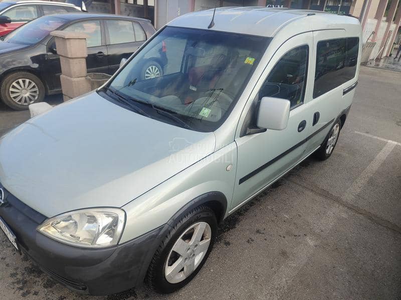 Opel Combo 1.6 CNG CH