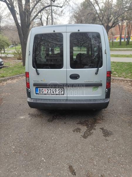 Opel Combo 1.6 CNG CH