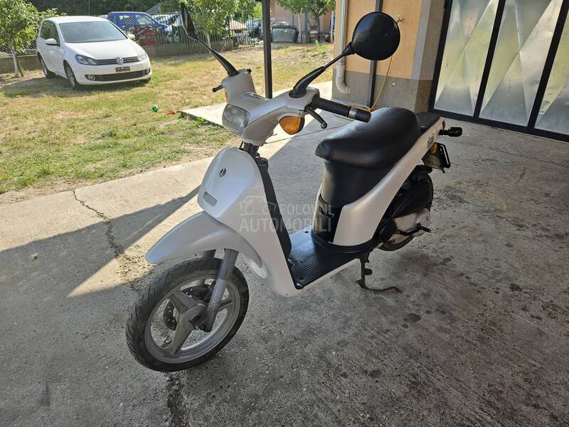 Piaggio FREE 50