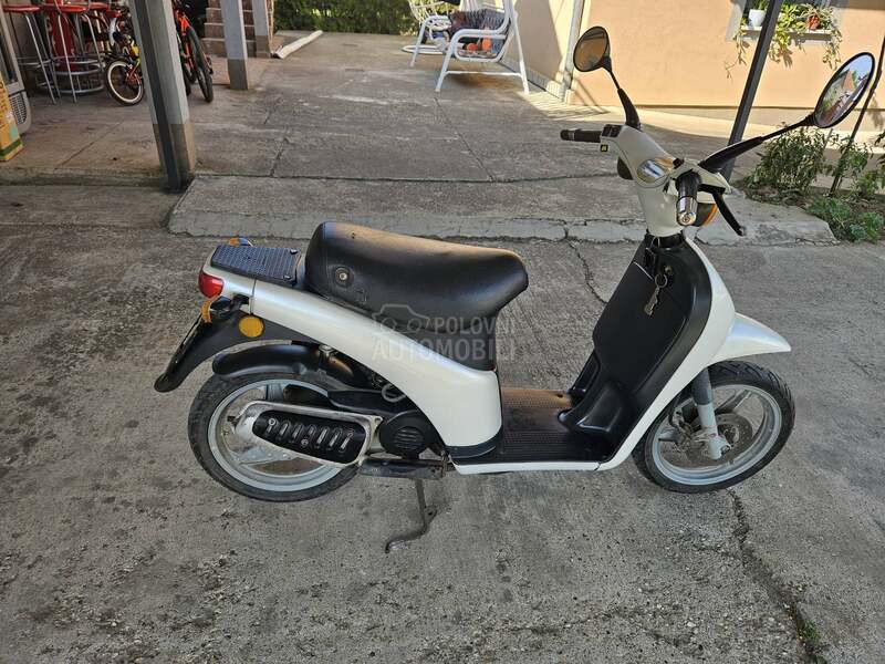 Piaggio FREE 50