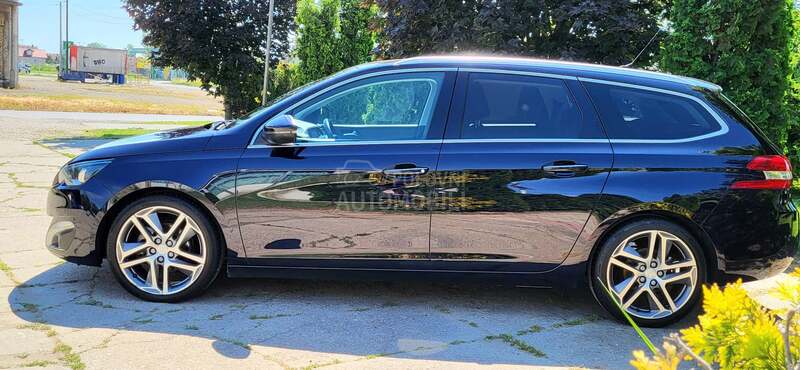 Peugeot 308 ALLURE/L.E.D/1.6hdi