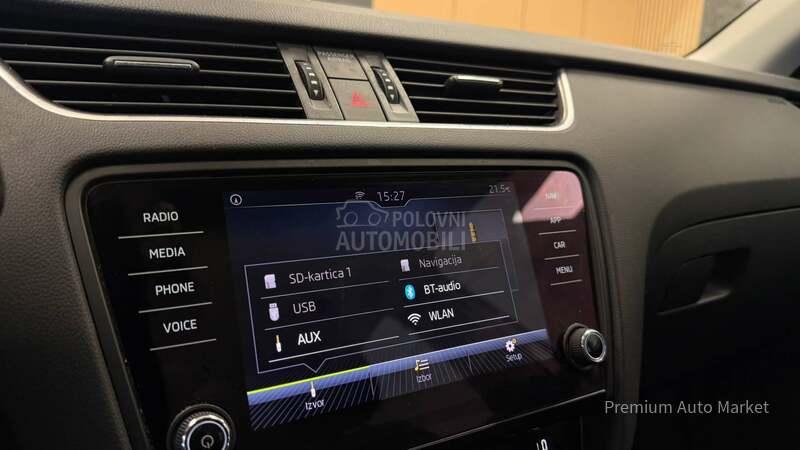 Škoda Octavia //1.6 TDI/N.AVI/FUL