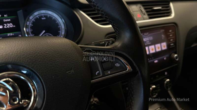 Škoda Octavia //1.6 TDI/N.AVI/FUL