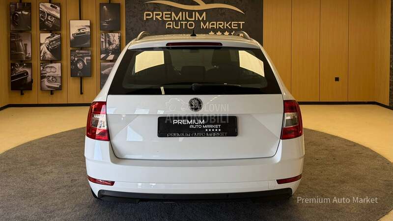 Škoda Octavia //1.6 TDI/N.AVI/FUL