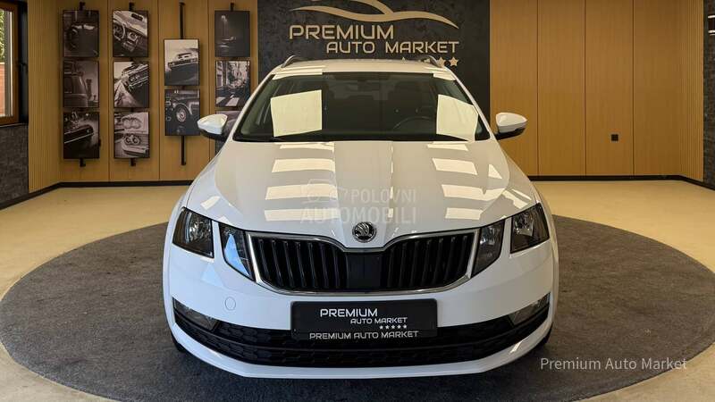 Škoda Octavia //1.6 TDI/N.AVI/FUL