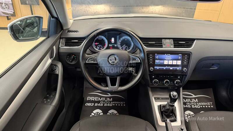 Škoda Octavia //1.6 TDI/N.AVI/FUL
