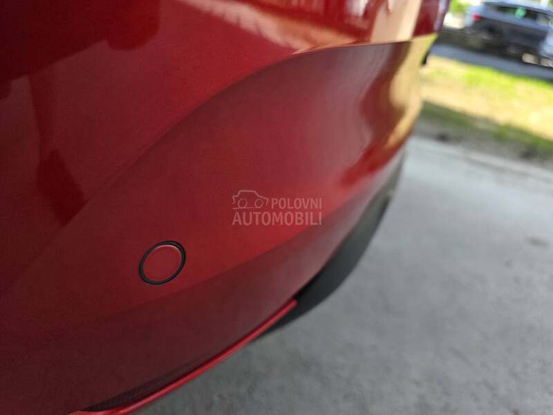 Renault Clio 1.0 tCE lImiteD