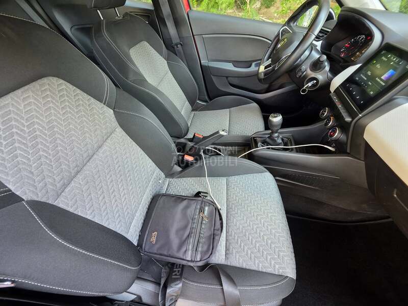 Renault Clio 1.0 tCE lImiteD
