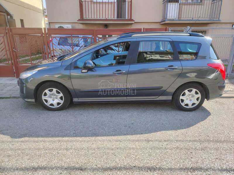 Peugeot 308 1.6 hdi   k l i m a