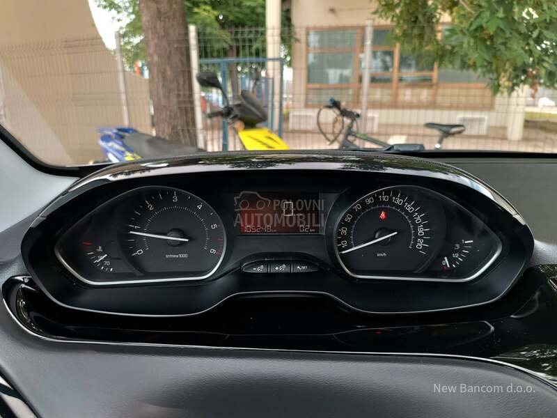 Peugeot 208 1.5BlueHDI