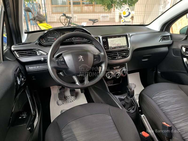 Peugeot 208 1.5BlueHDI
