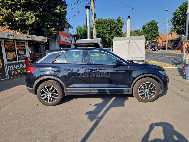 Volkswagen T-Roc 1.6tdi sport