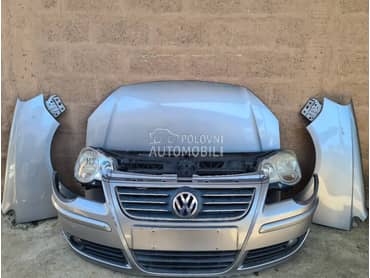 Prednji branik za Volkswagen Polo od 2002. do 2009. god.