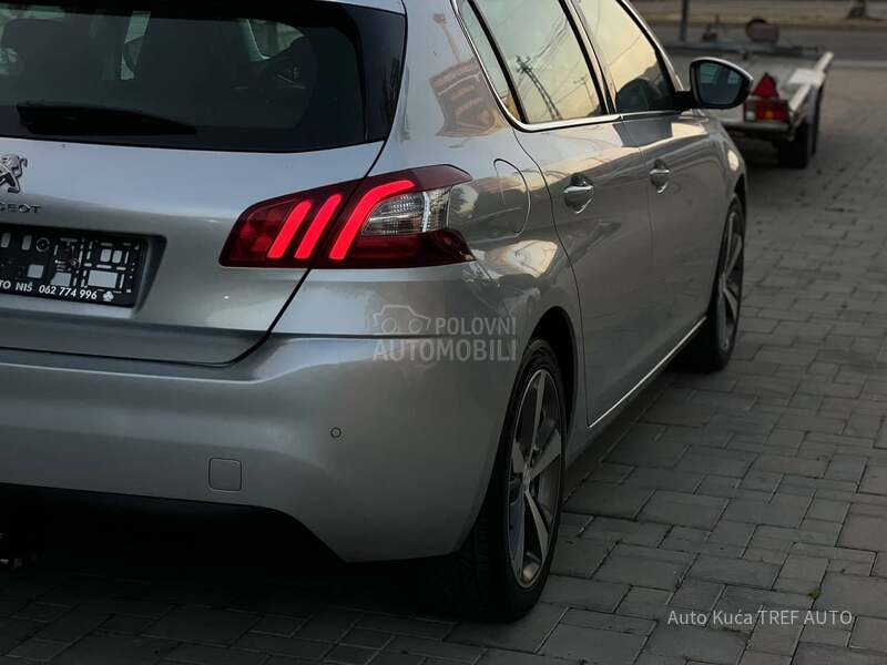 Peugeot 308 1.6e-HDI/ALLURE/
