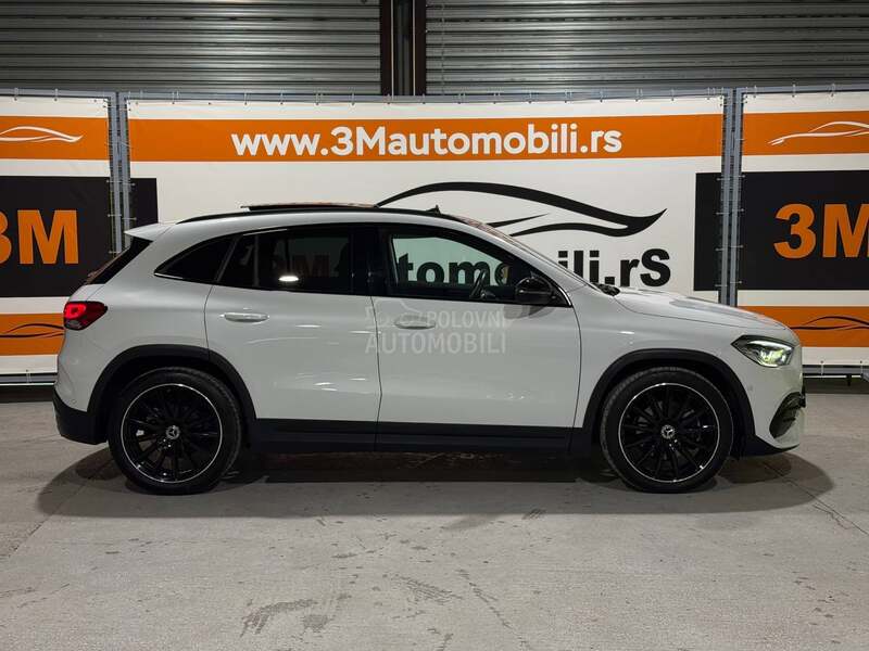 Mercedes Benz GLA 200 D/AMG/BLACK/20