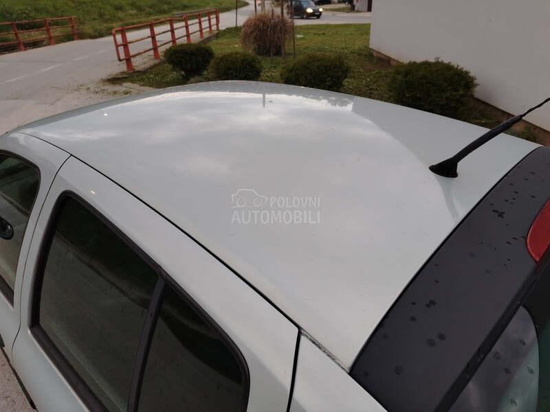 Renault Clio 1.2 16v