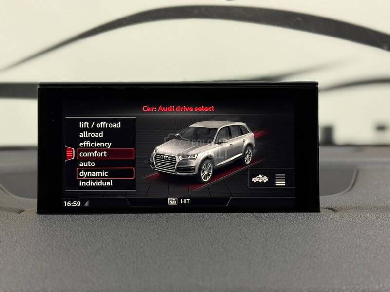 Audi Q7 S-Line/Panora/7sed