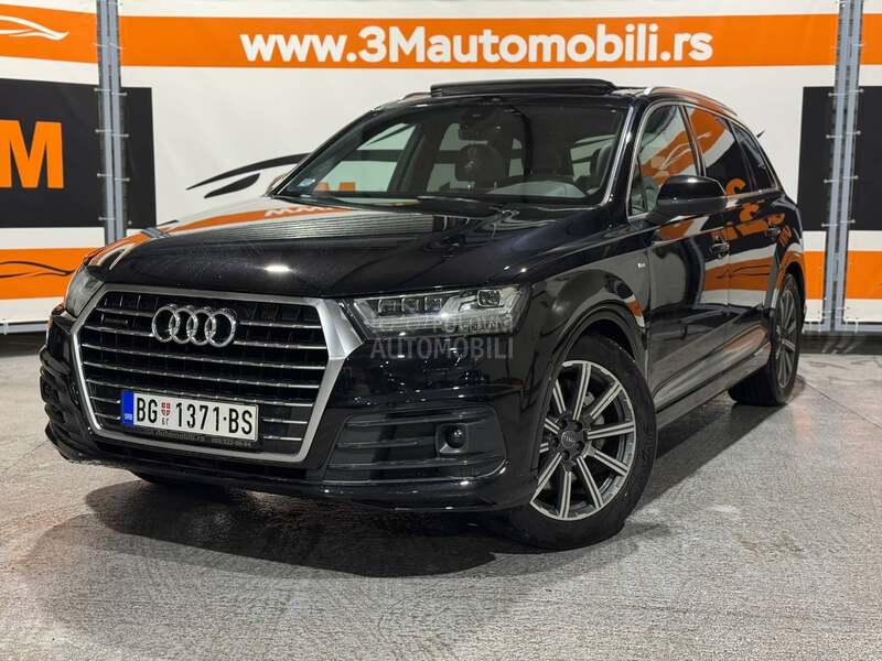 Audi Q7 S-Line/Panora/7sed
