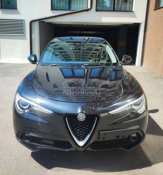 Alfa Romeo Stelvio 2.2 Q4