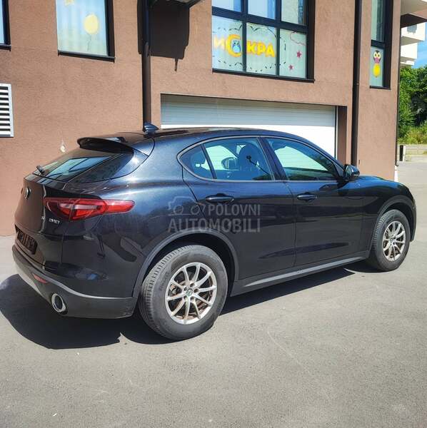 Alfa Romeo Stelvio 2.2 Q4