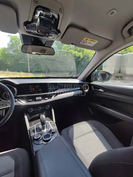 Alfa Romeo Stelvio 2.2 Q4