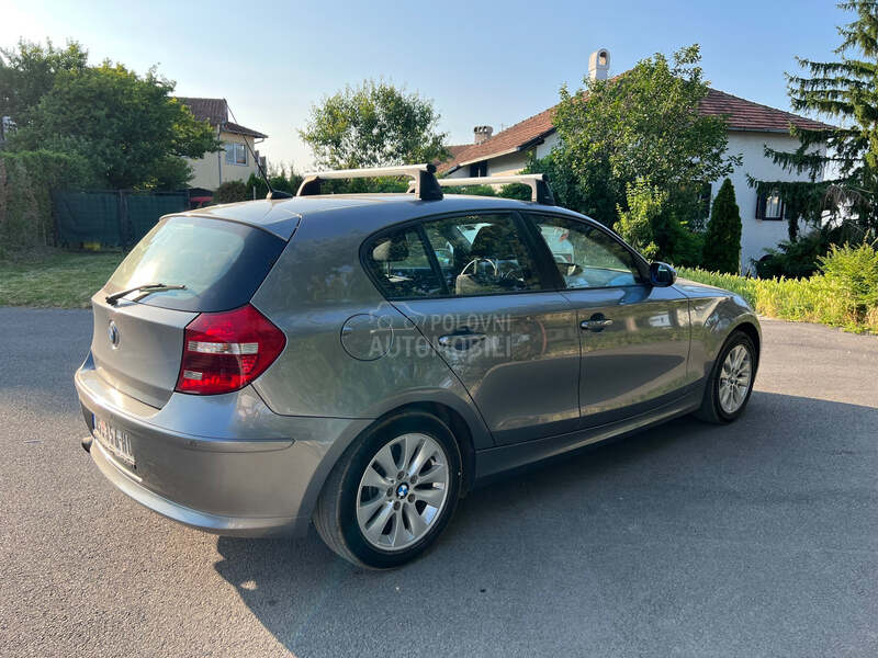 BMW 118 