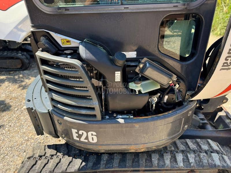 Bobcat E26 2014God.